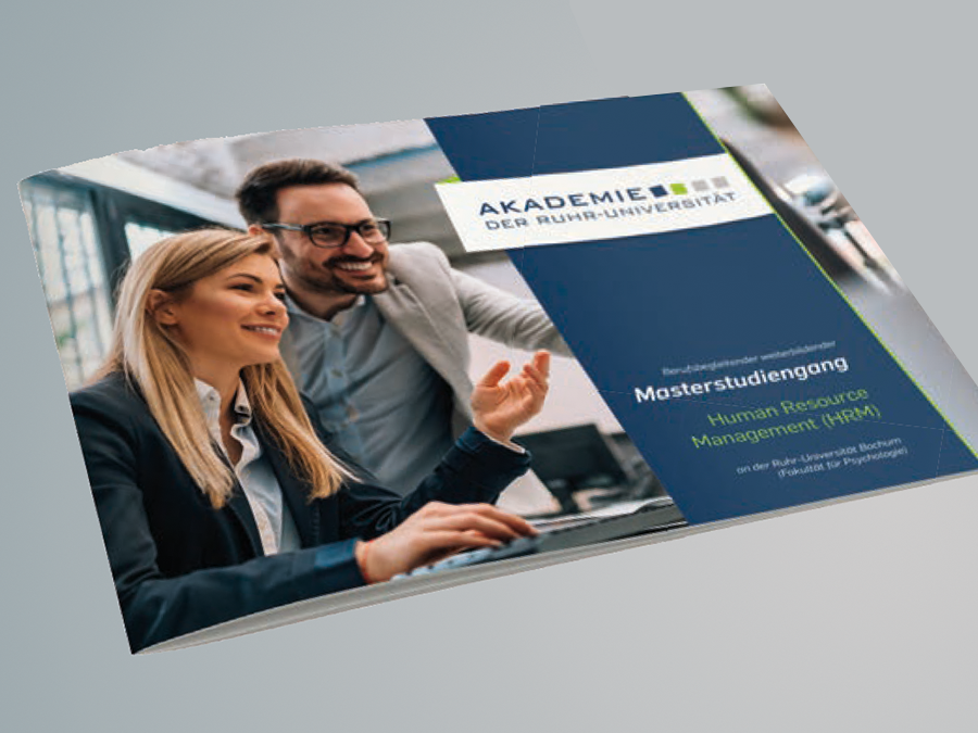 Editorial Design, Broschürencover Masterstudiengang Human Resource Management (HRM) - SBach-Design